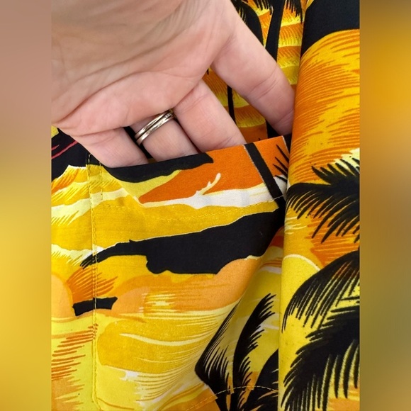 Alvish Men's Vintage Short Sleeve‎ Hawaiian Casual Button Down Shirt Size XL - Picture 3 of 4